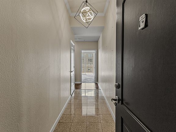 4th image of 3225 Turtle Creek Blvd APT 1547