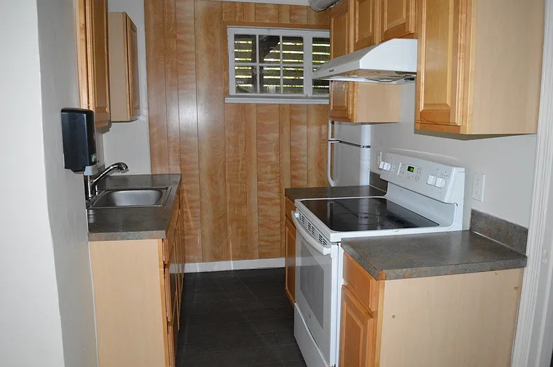 2 bed, 1.0 bath, 850 sqft, $1,900 — Photo 4