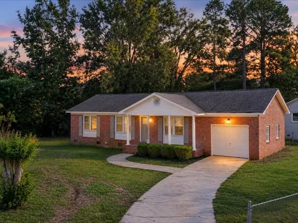 138 Clarine Dr, Goose Creek, SC 29445