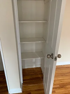 Rented by David Gmuca, LREB | media 37