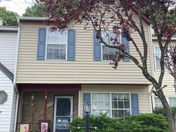 3rd image of 11213 Salem Village Dr