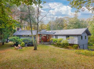 8 Hillcrest Ct, South Salem, NY 10590