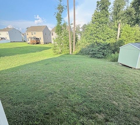 4th image of 6925 Hapsburg Ln