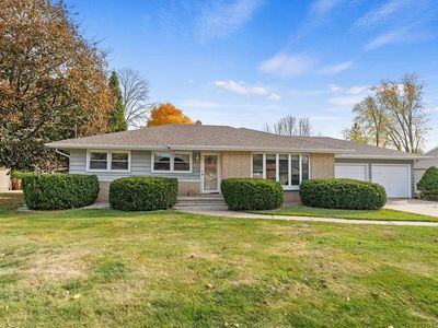 925 Grove St, Menasha, WI, 54952