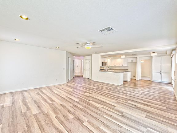 2nd image of 10966 Stags Leap Ct