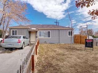 1702 Kingston St, Aurora, CO 80010