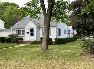 323 Thames Ave, Warwick, RI 02886