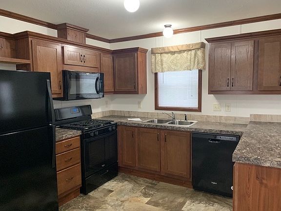 2nd image of 417 N 14th Pl #T007