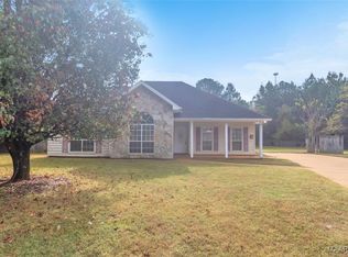 51 Regal Ct, Wetumpka, AL 36093