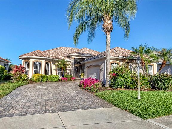 2nd image of 3394 Royal Palm Dr