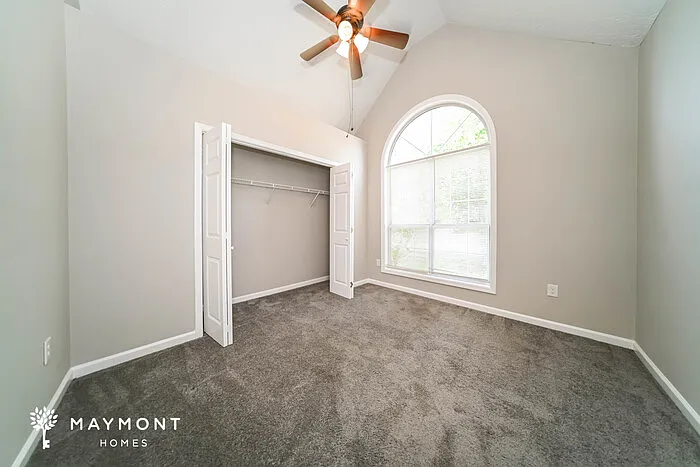 512 Edgewater Way — Photo 11