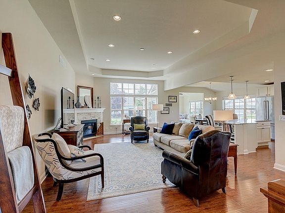 2nd image of 117 Eagles Cove Cir