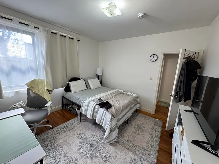 23 Egremont Rd #2 — Photo 12