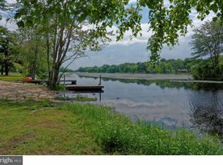 2004 Magnolia Ave, Williamstown, NJ 08094