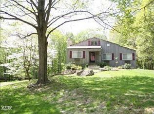 287 Oscaleta Rd, Ridgefield, CT 06877