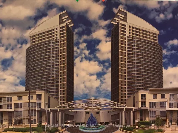 36 Lee Centre Dr, Toronto, ON