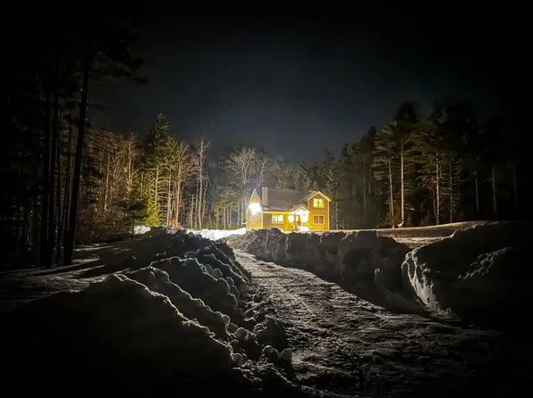 12 Conifer Lane, Wilmington, VT 05363