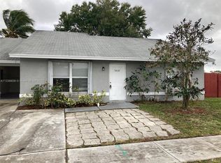 5434 Paper Mill Rd, Lake Worth, FL 33463