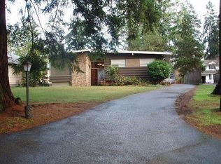 15242 Greenwood Ave N, Shoreline, WA 98133