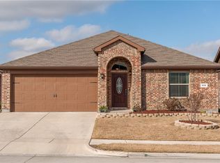 608 Cameron Way, Azle, TX 76020