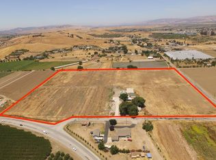 1010 Union Rd, Hollister, CA 95023