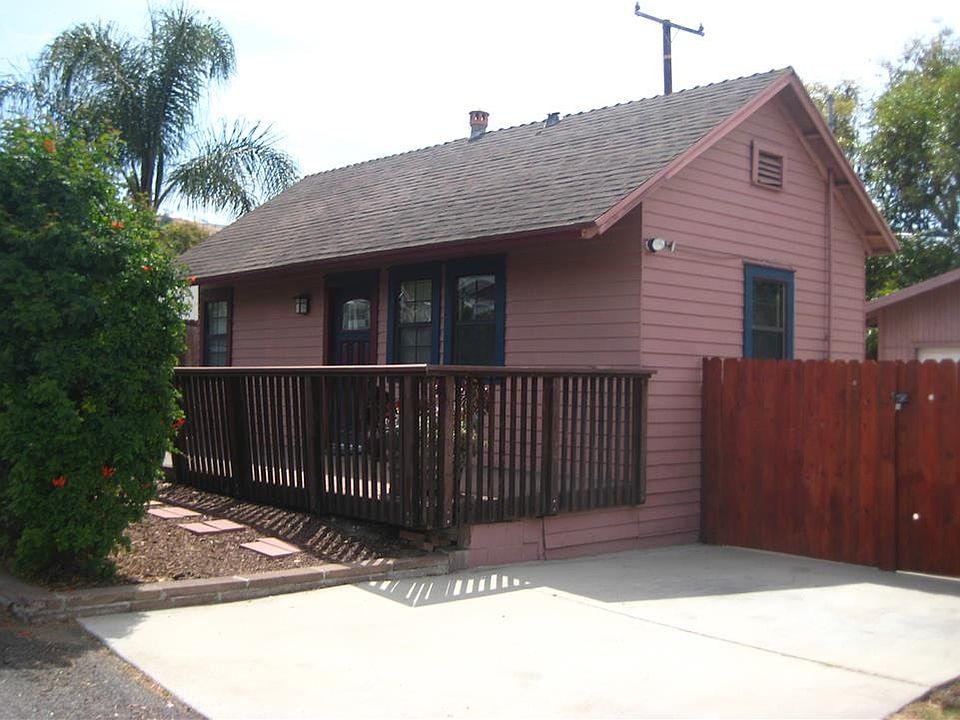1st image of 96 Bard Ln
