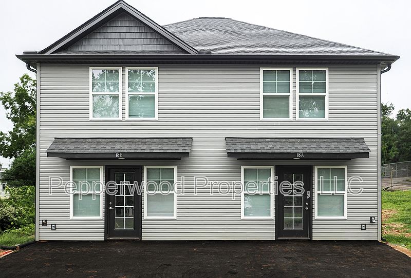 1st image of 18 Ladson St #A
