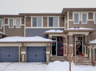 468 E Hillcrest Cir SW, Airdrie, AB T4B4B3