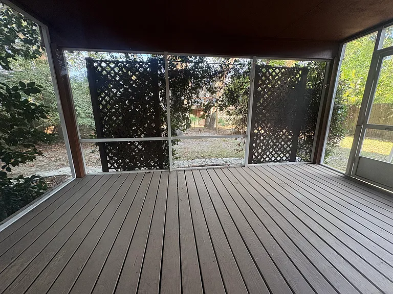 636 Fir Ave — Photo 18