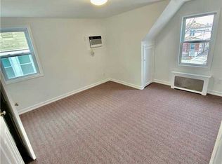 84-43 260th St, Floral Park, NY 11001