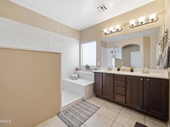 11716 W RIO VISTA Lane, Avondale, AZ 85323