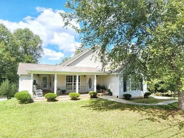 216 Mill Hamlet Rd NW, Charleston, TN 37310
