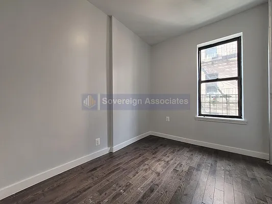 Rented by Sovereign Associates | media 7
