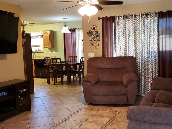 3rd image of 7812 S 48th Dr