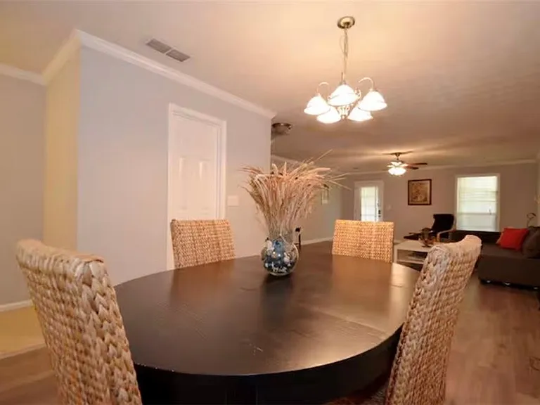 846 Park Pl NE — Photo 18