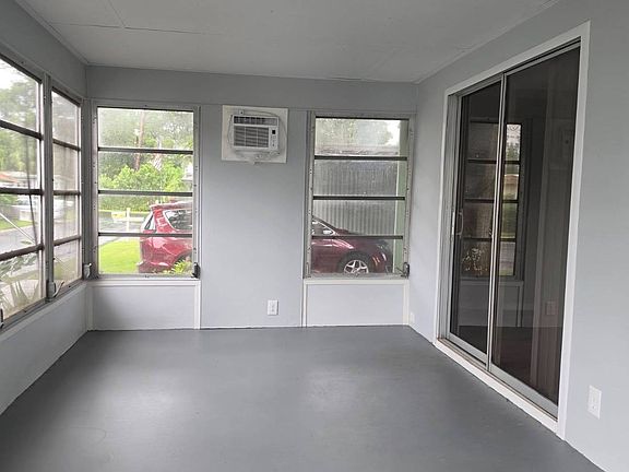 5th image of 9925 Ulmerton Rd #595