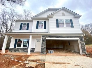 426 Johnson Rd, Central, SC 29630