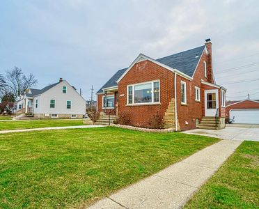 8144 Harrison Ave, Munster, IN, 46321