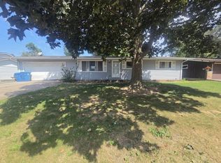 433 25th Ave, East Moline, IL 61244