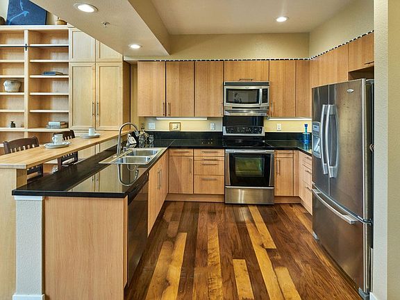 2nd image of 88 Bush St Unit 2188