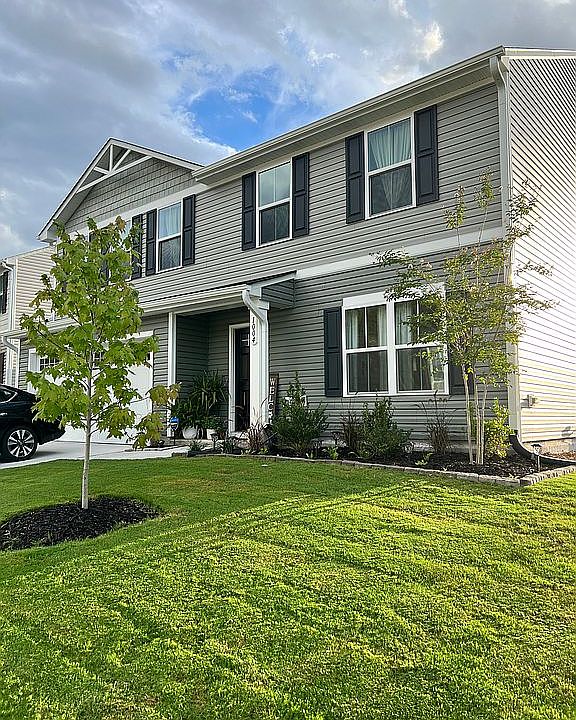 1st image of 1004 Bridgewater Dr