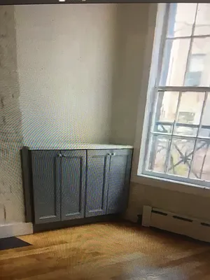 Rented by Downtown Realty Group LTD | media 15