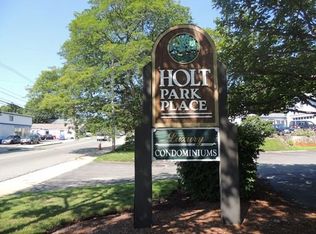 110 South Ave APT 15, Whitman, MA 02382