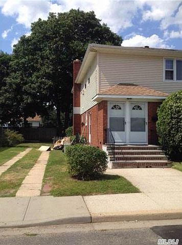 2nd image of 484 Roquette Ave