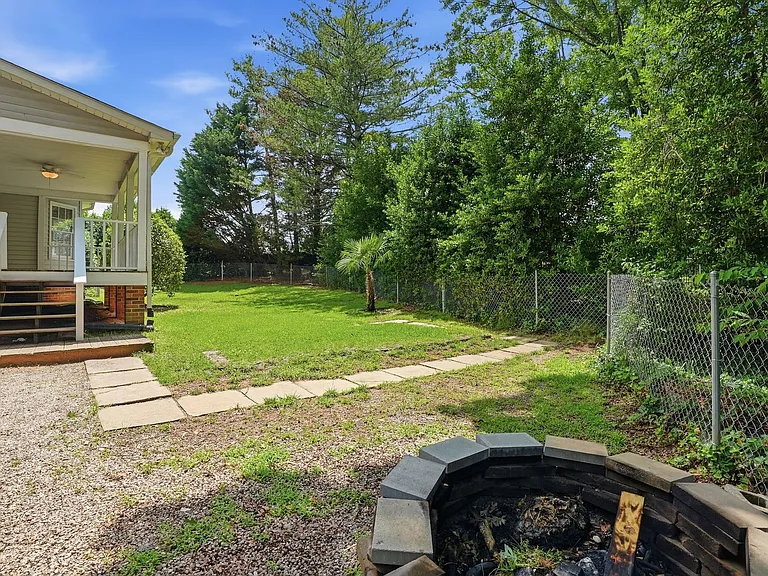 101 Emerald Way — Photo 31
