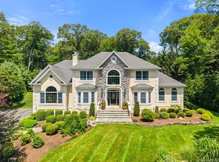 22 Perrins Peak Road, Stony Point, NY 10980