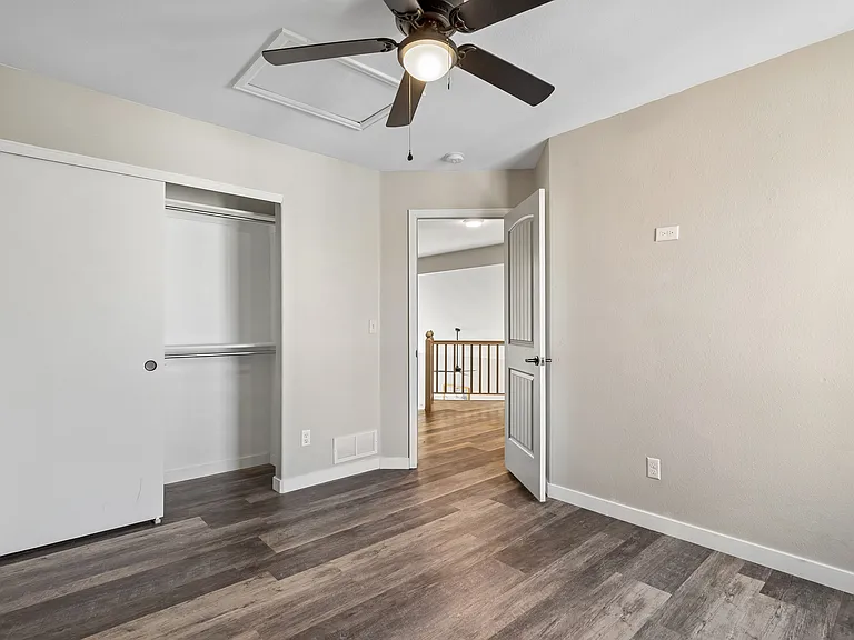 5247 E Hamilton Ave — Photo 16