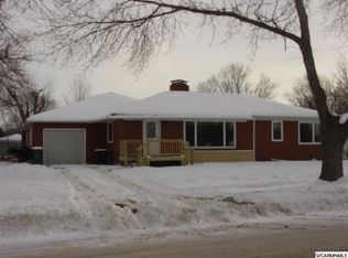 224 N Whitney St, Marshall, MN 56258