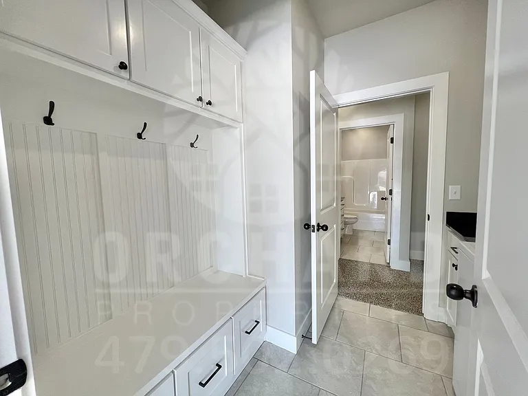 528 Bradford Dr — Photo 17