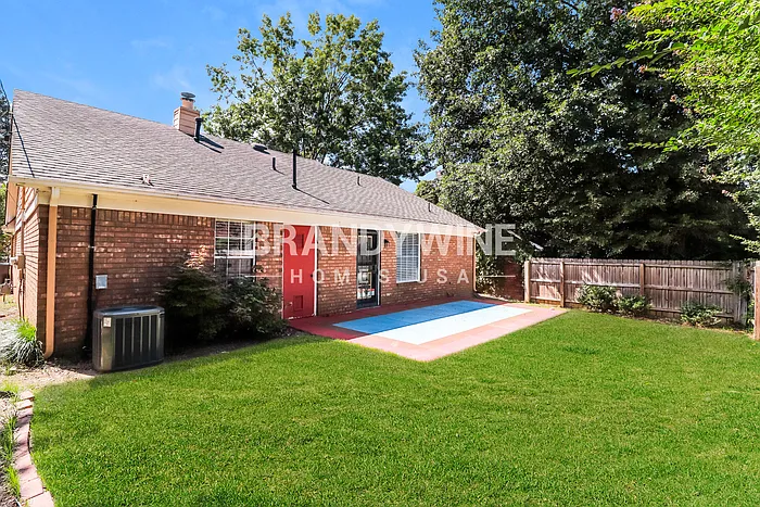 8404 Jacob Dr — Photo 18